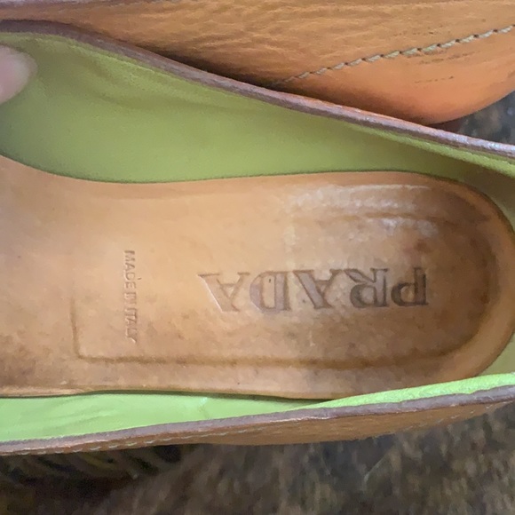 Prada heels - Picture 5 of 5